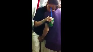 บนเตียง
